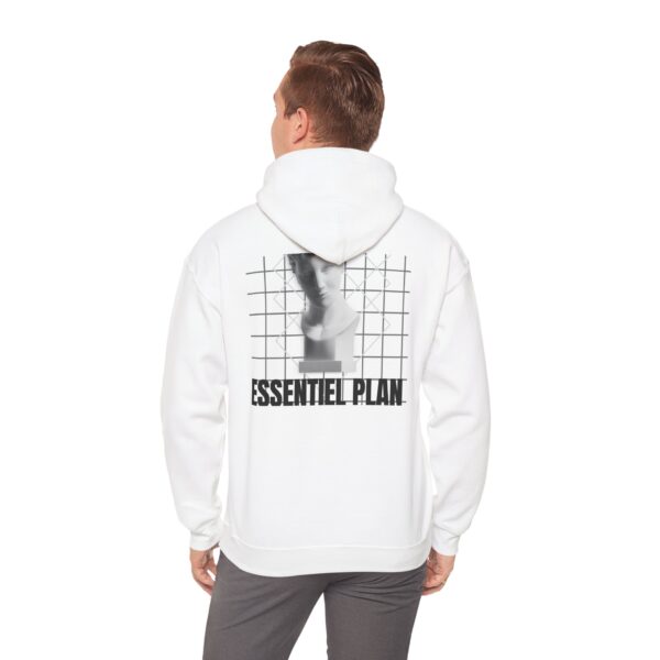 Person 4 Back Essentiel Plan